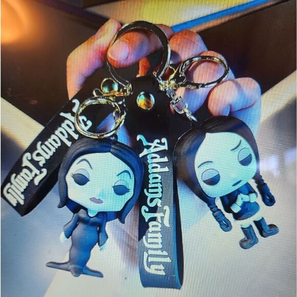 New! Sealed Penguin Christmas Mini 15 LED String Light Set Battery Power! - Picture 2 of 2